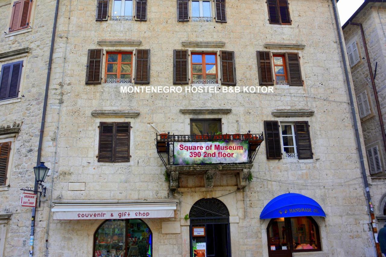 Montenegro Backpackers Home Cattaro Esterno foto